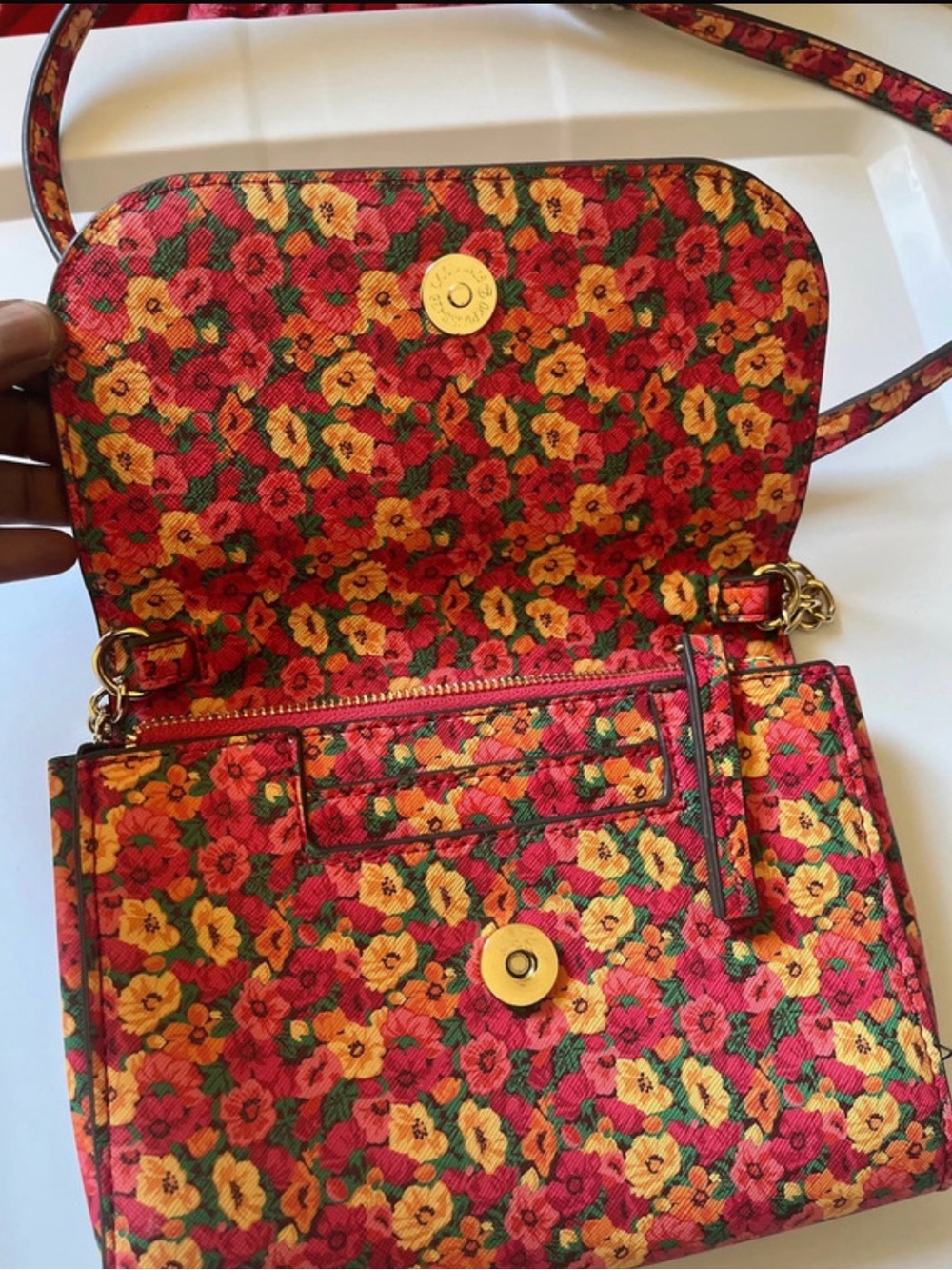 100% Authentic Steve Madden Floral Crossbody Bag - Picture 3 of 8